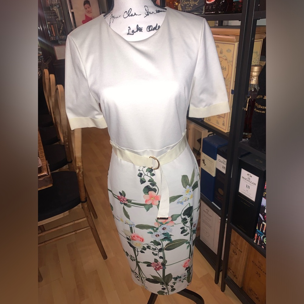 Ted baker midi dress in size 3